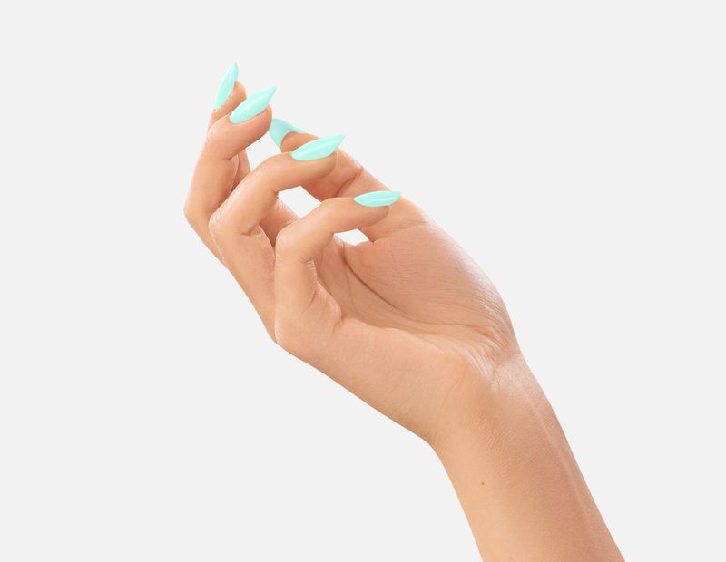 GEL POLISH COLOR 196 - slika 2